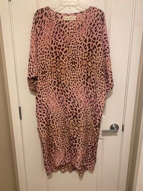 Graham & Spenser pink leopard silk kaftan L